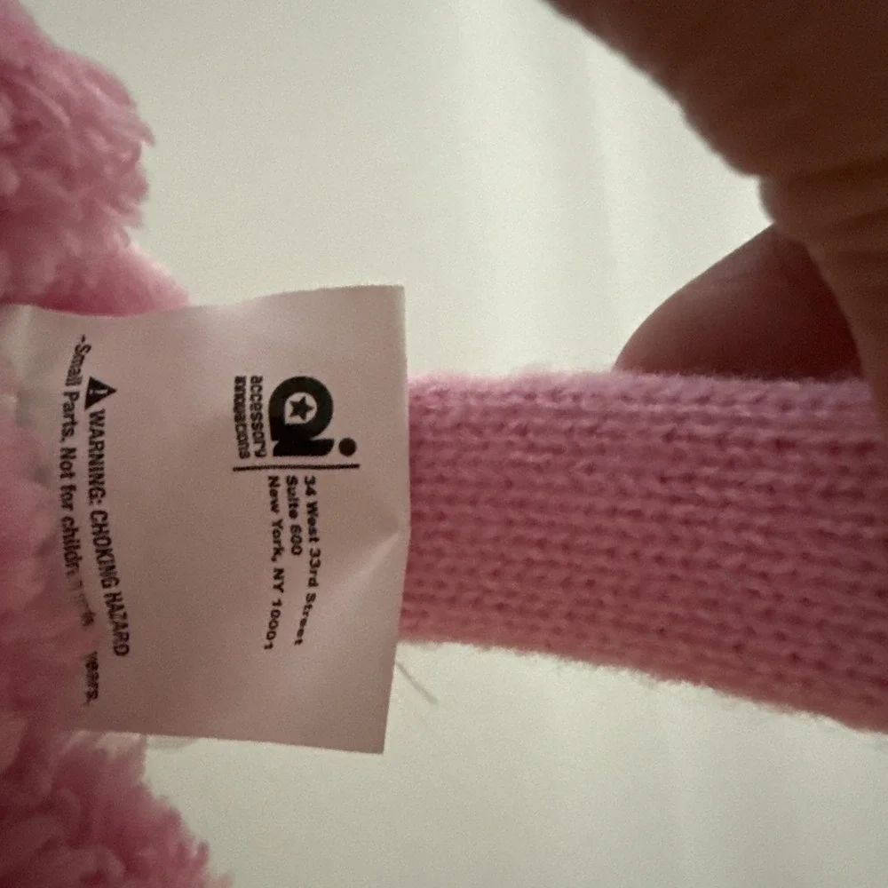 Hello Kitty, Pink Fuzzy Earmuffs Toddler 3+ New With Tags